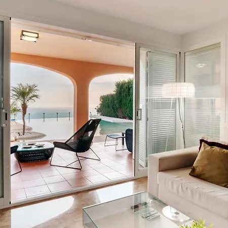 Casa Alfonso - Lujo Frente Al Mar Villa Puigderros